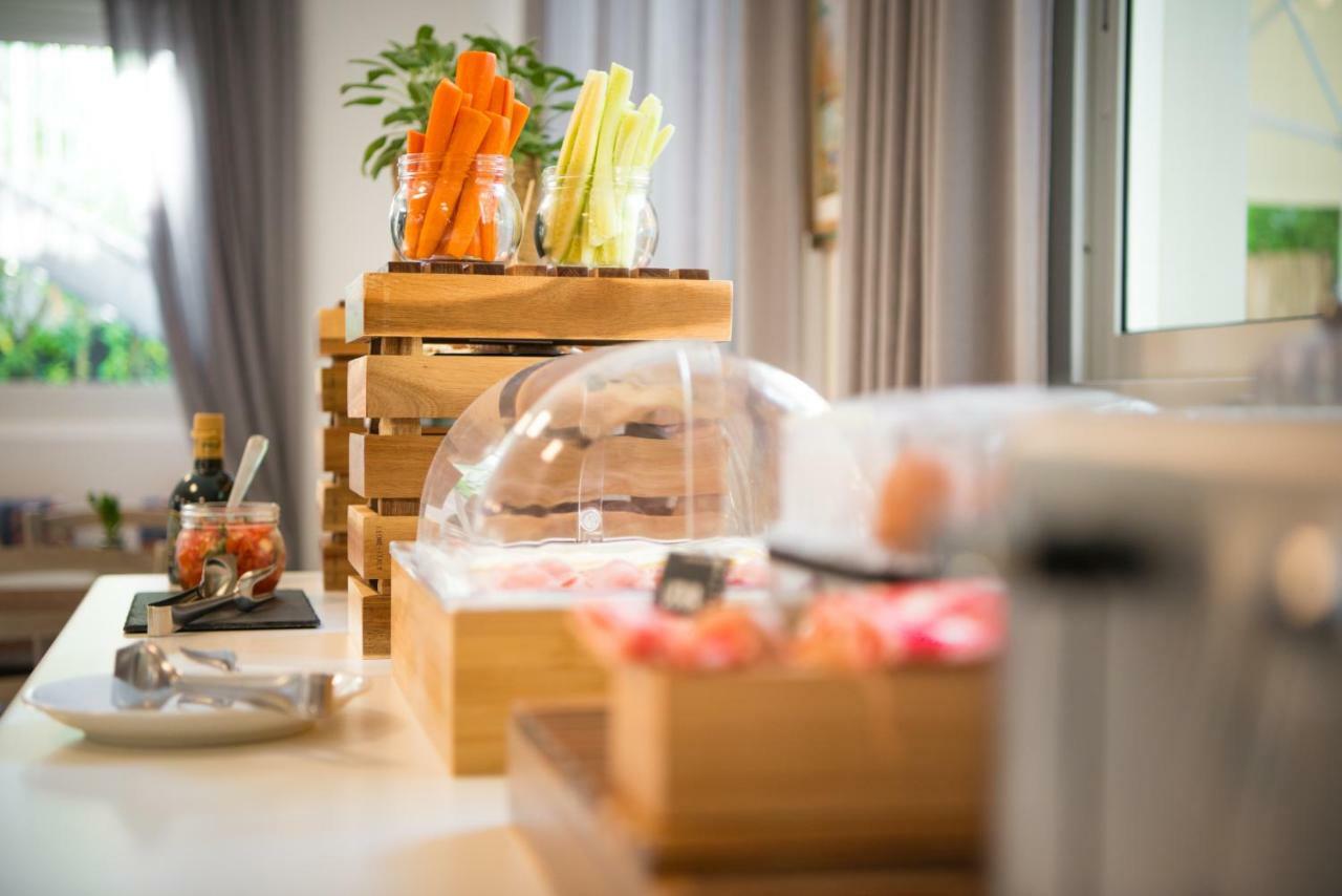 Hotel Vienna Cervia Eksteriør billede
